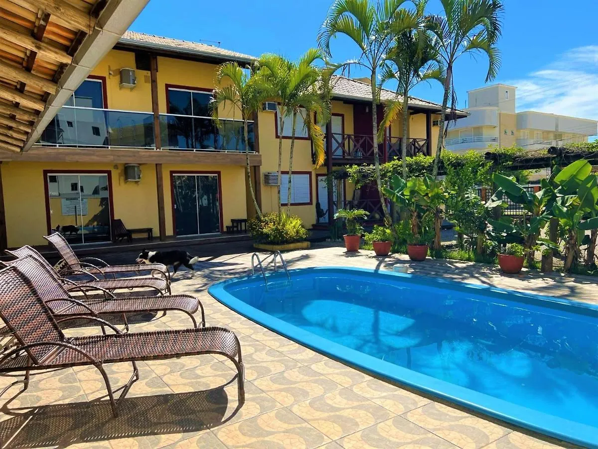 Combinacao De Praia E Piscina - S1 Bombinhas 0*,